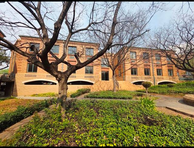 BUSINESS PROPERTY TO RENT IN MENLYN